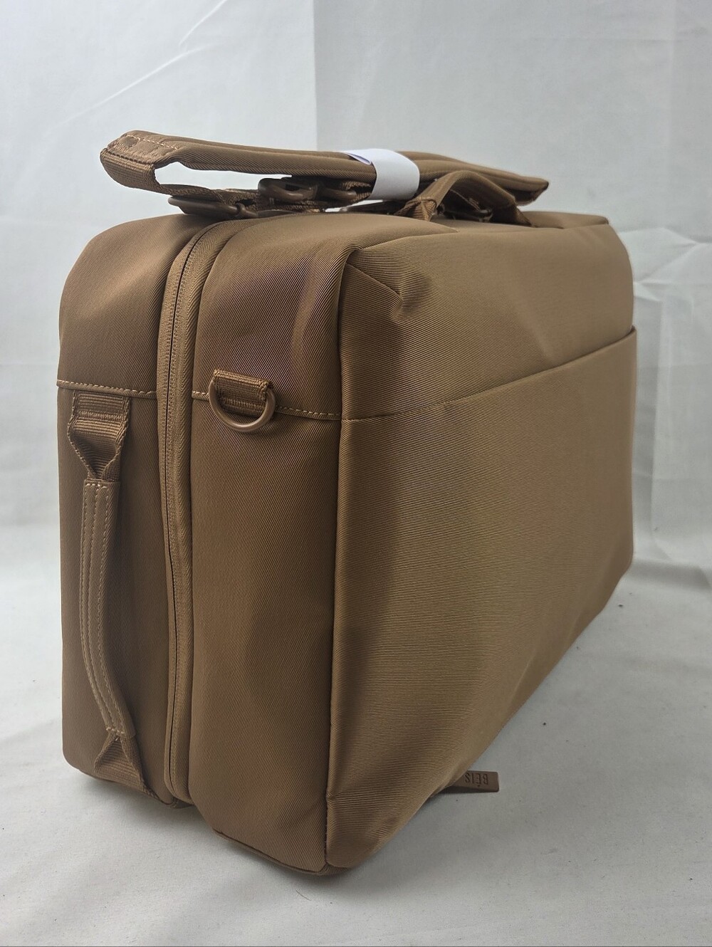 BEIS The Ultimate Travel Duffle In Camel - Picture 5 of 7